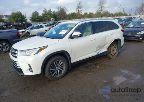 2019 Toyota Highlander Xle из США, поврежденный, VIN 5TDJZRFH7KS613258